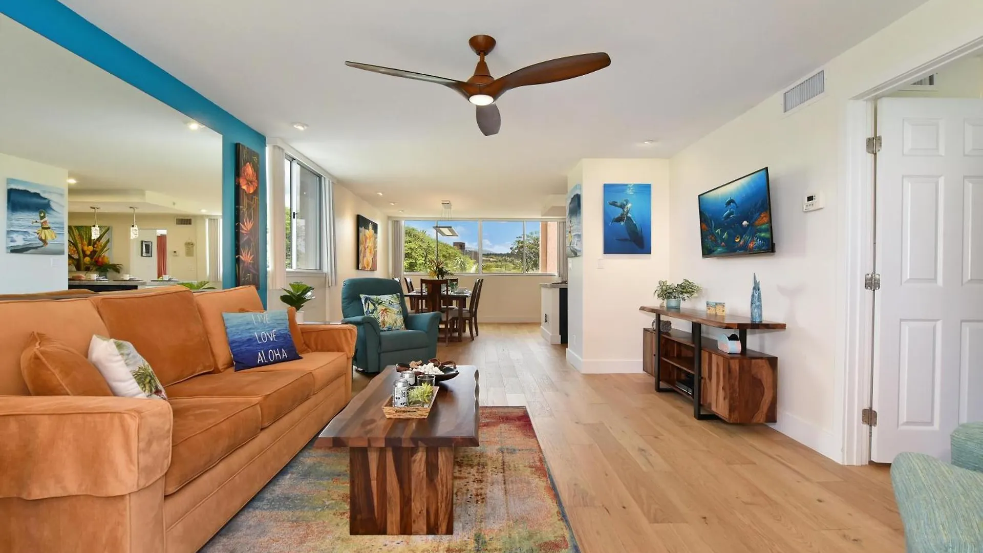 Royal Kahana 301